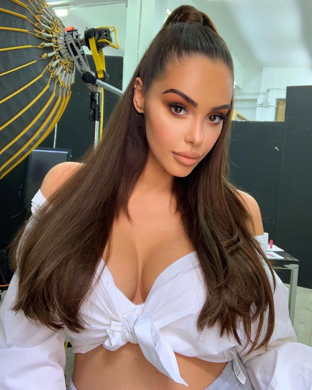 nabilla_20190917_p_2134972175726720672_1_2134972175726720672.jpg