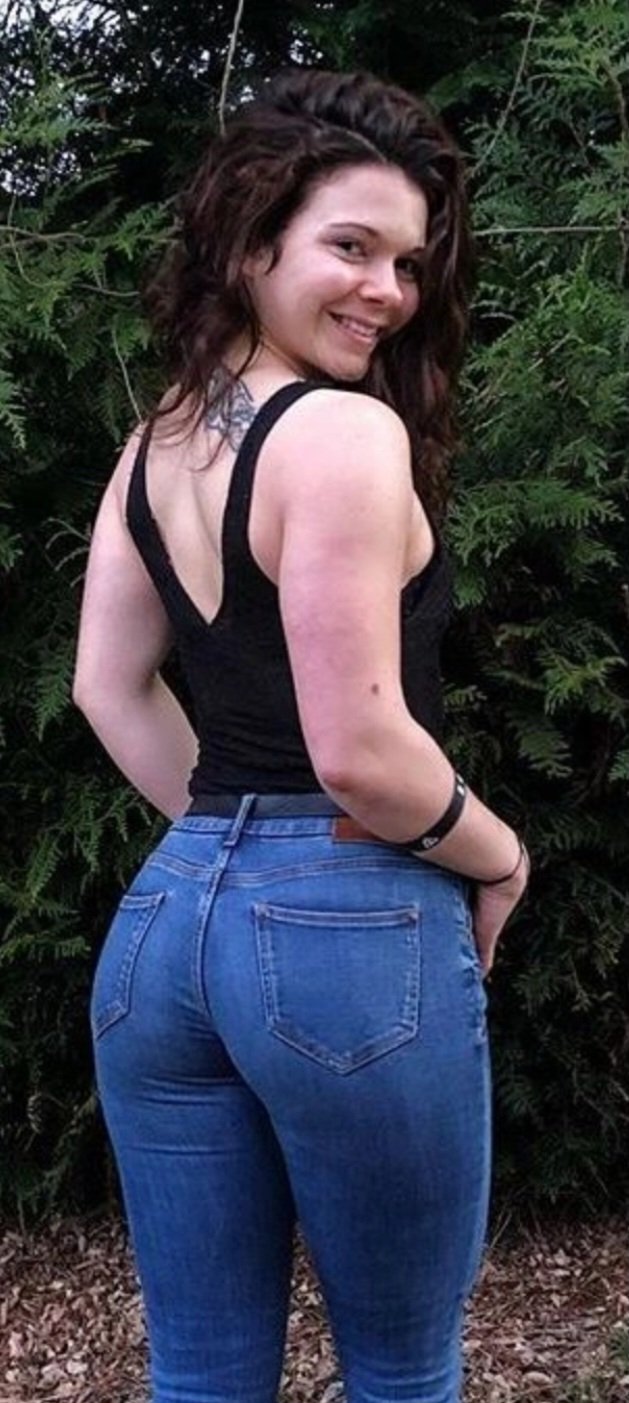 Screenshot_20251005_173221_Samsung Internet.jpg