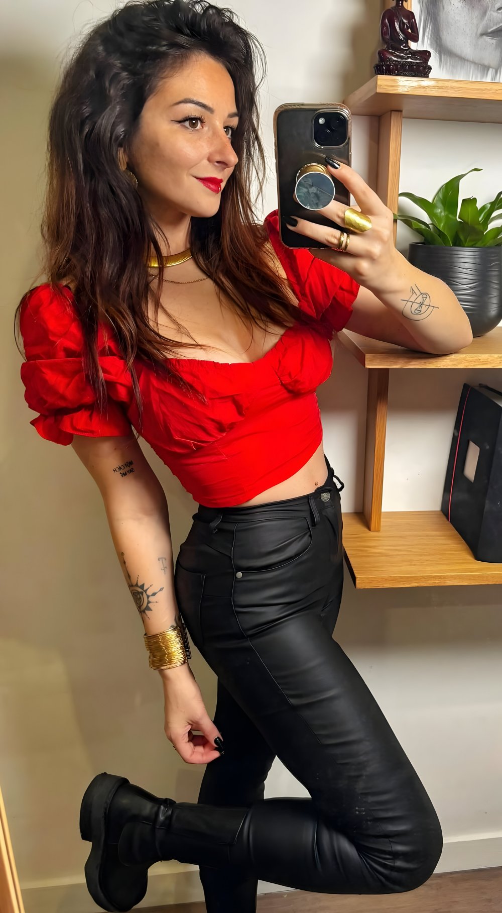 pixelcut-export - 2024-12-21T201050.888.jpeg