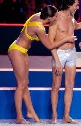 Laury-Thilleman-Feet-914739.jpg
