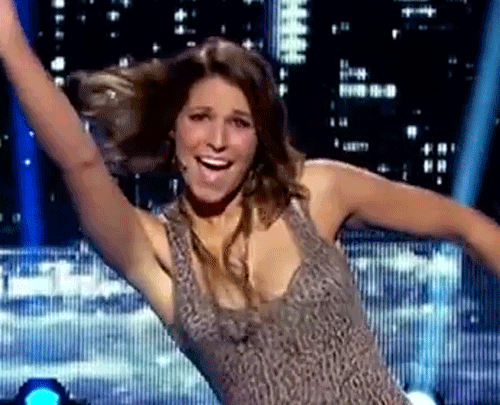Laury_Thilleman_vtep_dance_sexy_1.gif