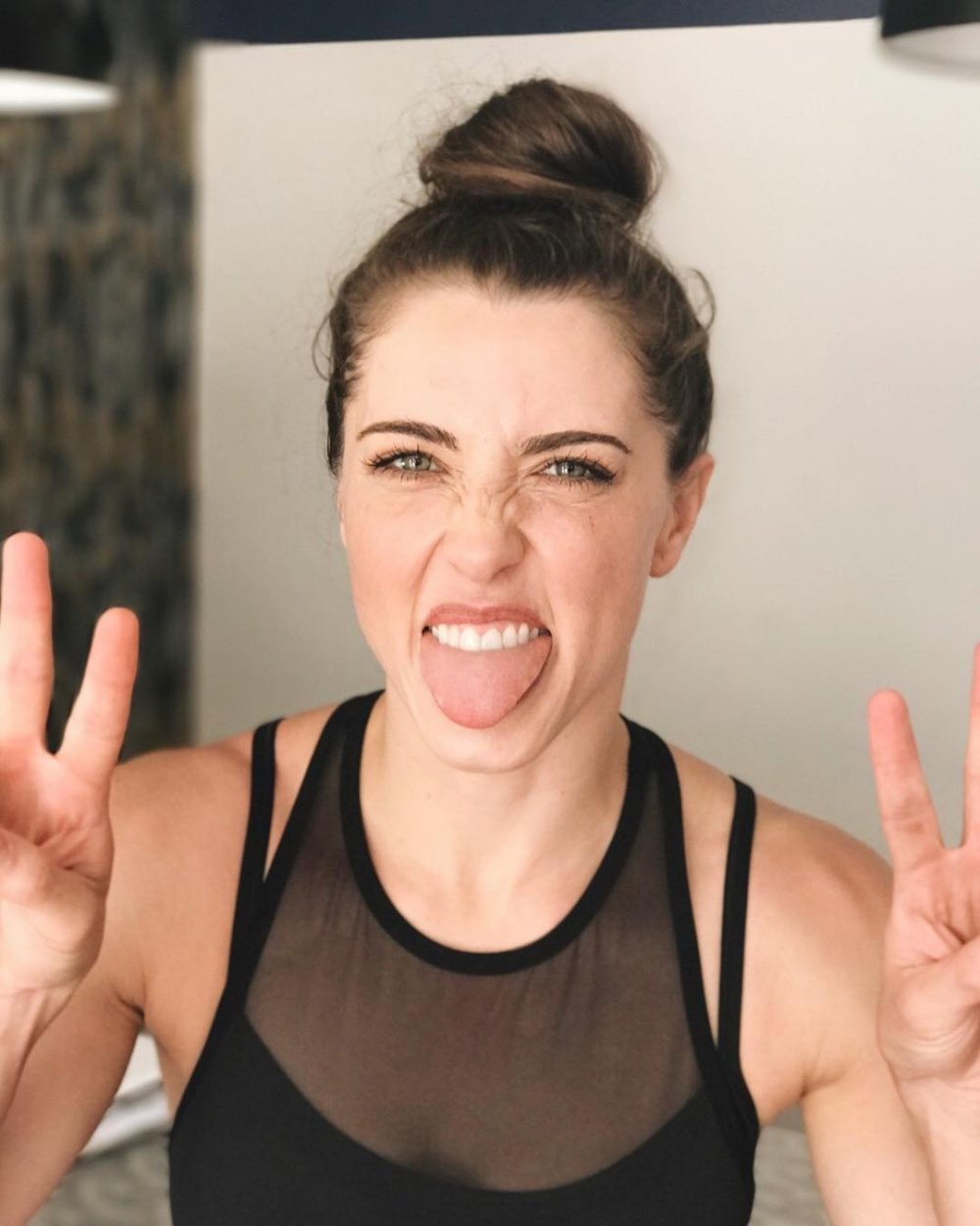 erikasanzmoreno_20170610_p_1534232103340202871_1_1534232103340202871.jpg
