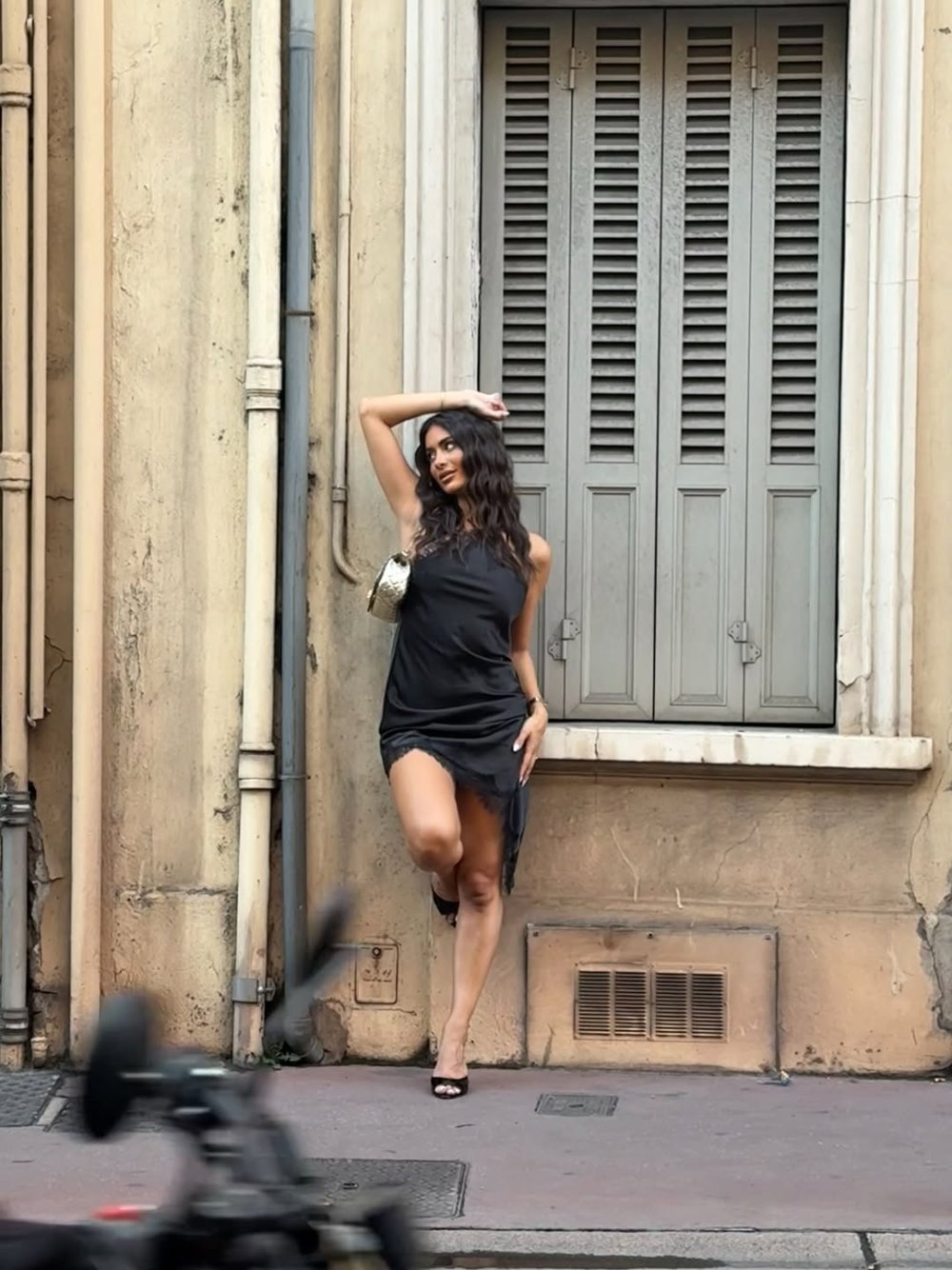 Tellement fan de cette robe @zara 🖤🖤 vous aimez  (4).jpg