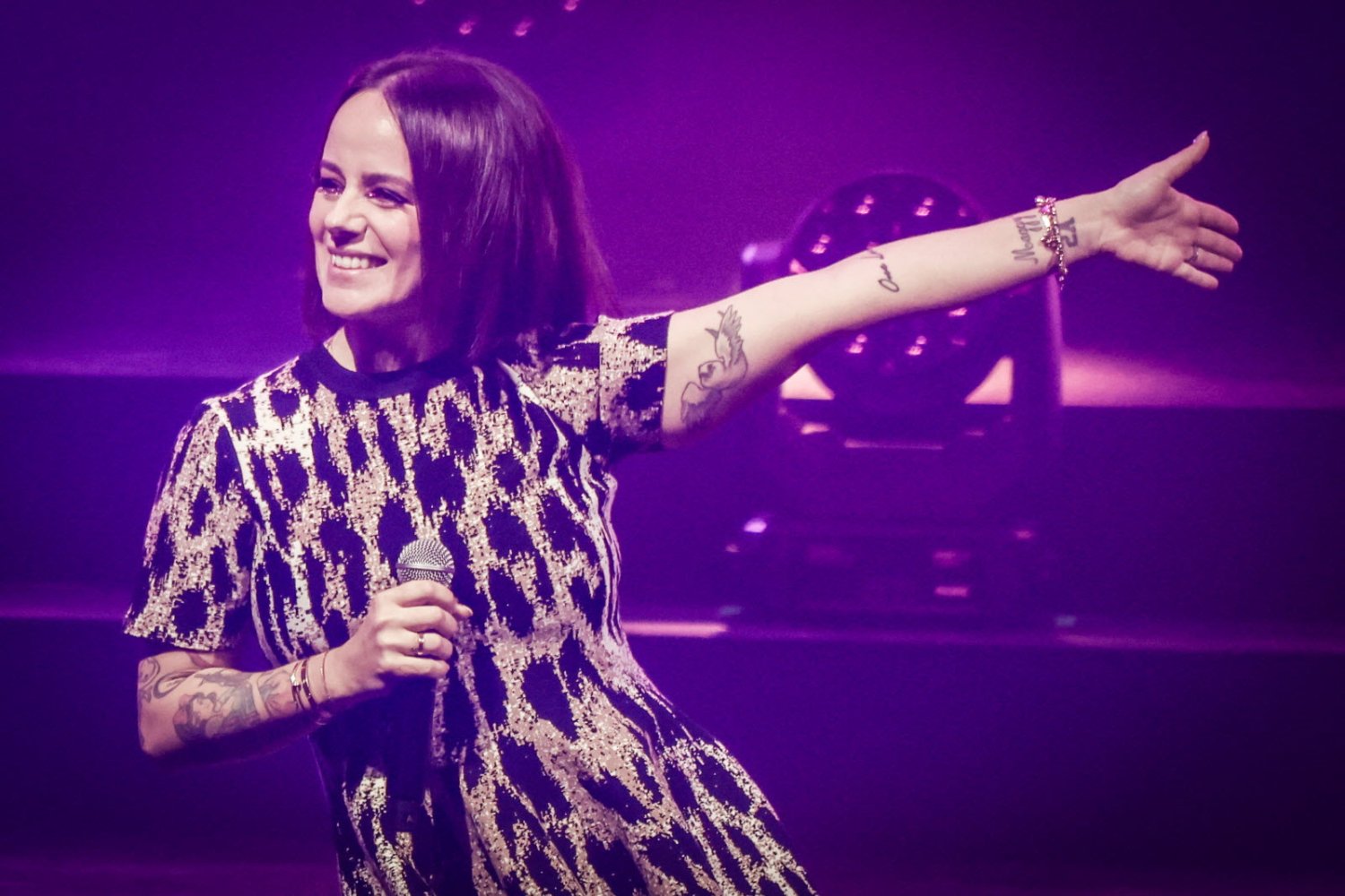 alizee-photo-lionel-vadam-1771702283.jpg