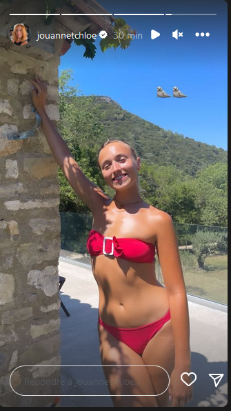 Chloe J Bikini 12.PNG