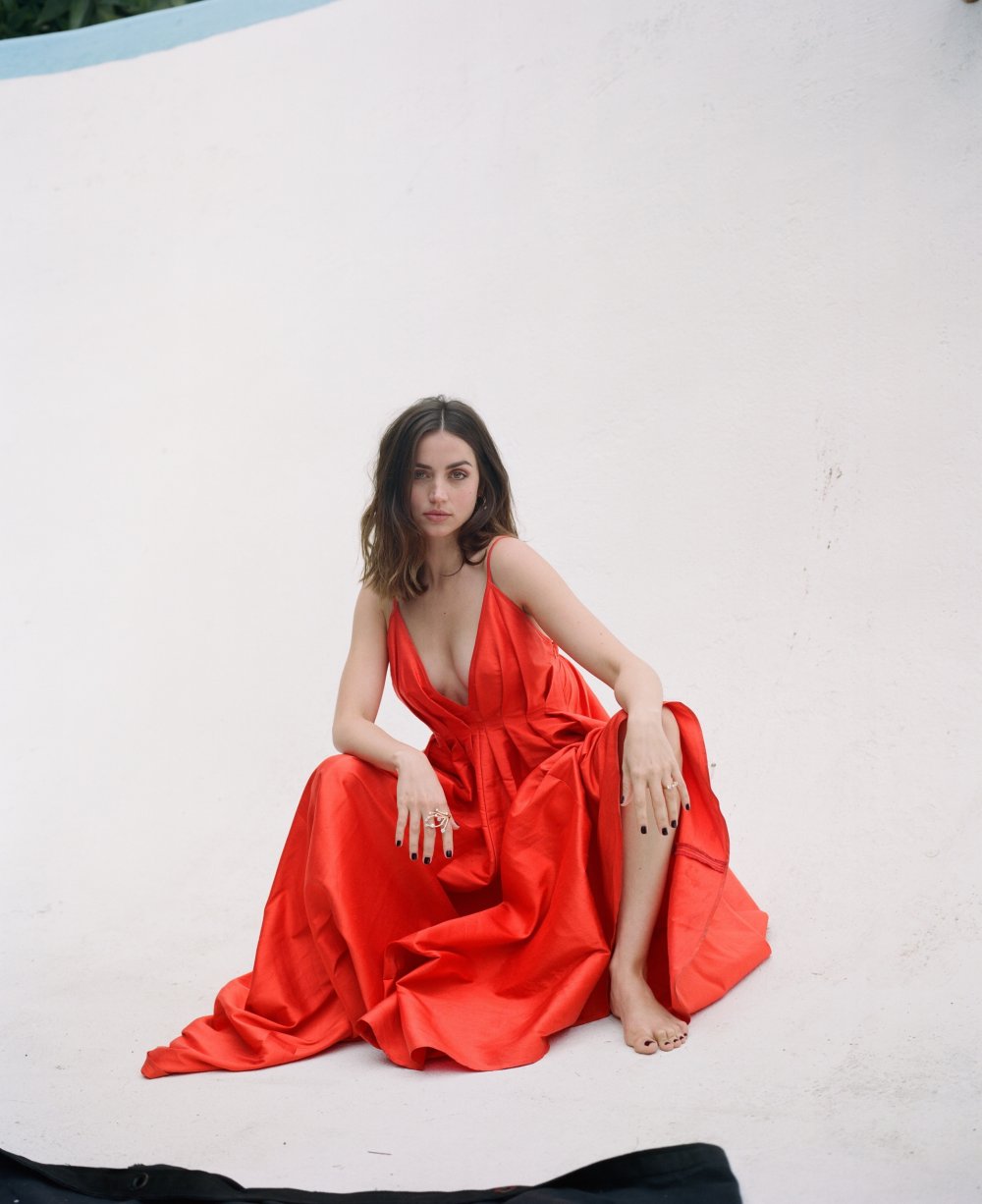 2020-02_Porter_Outtakes__5_ (1).jpg