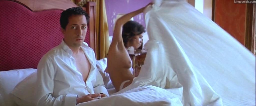 Audrey Tautou Topless 5.jpg