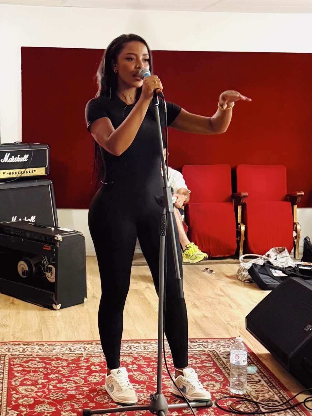 @wejdene.bk - R⤓Download.jpeg