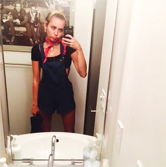 393645-miley-cyrus-trop-maigre-sur-instagram-orig-1.jpg