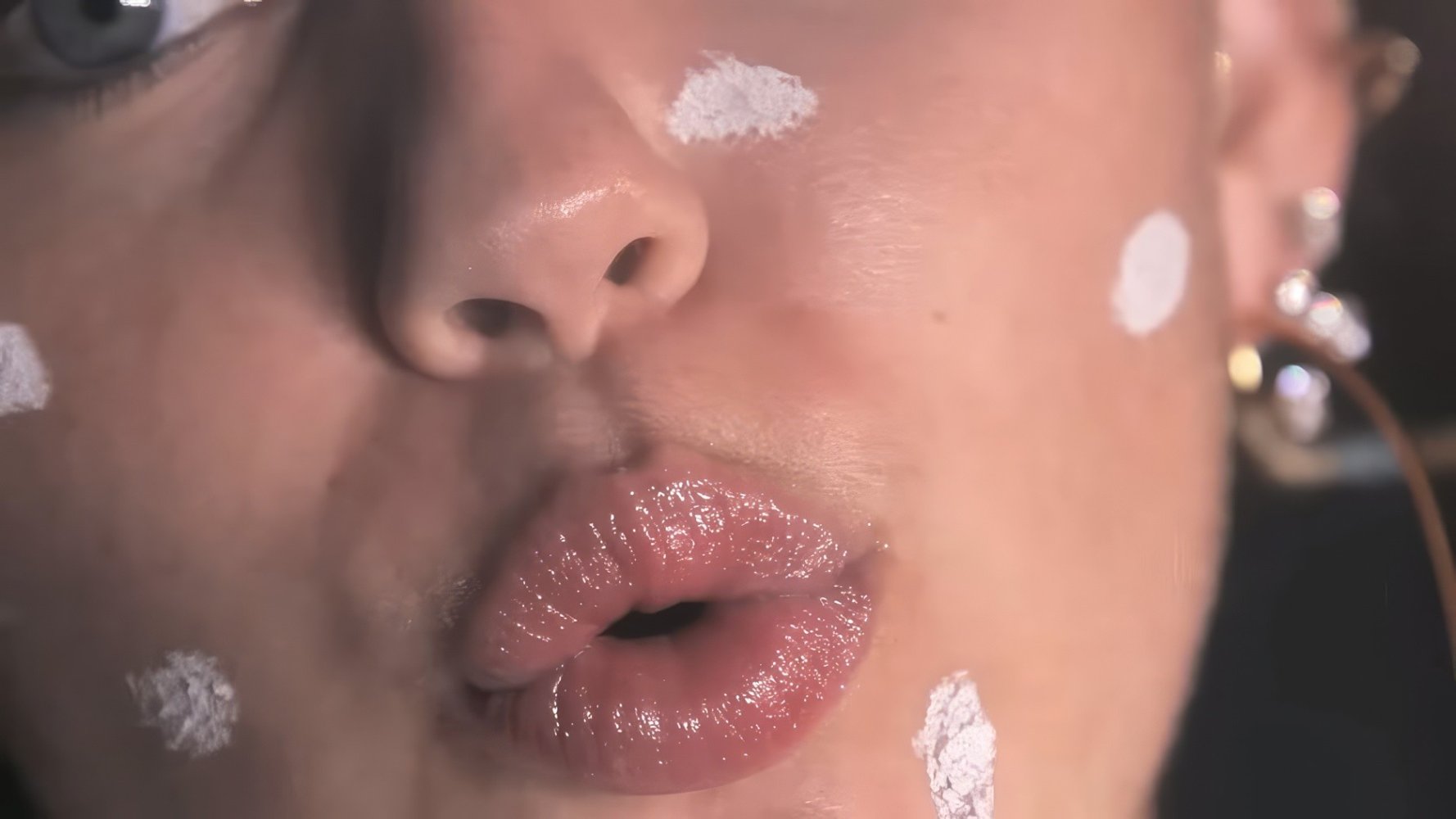 mileycyrus-doooit014.jpg