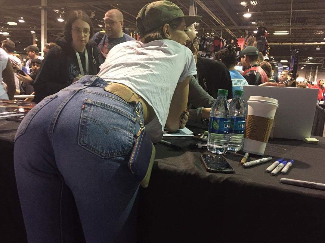 Willa Holland 20.jpg