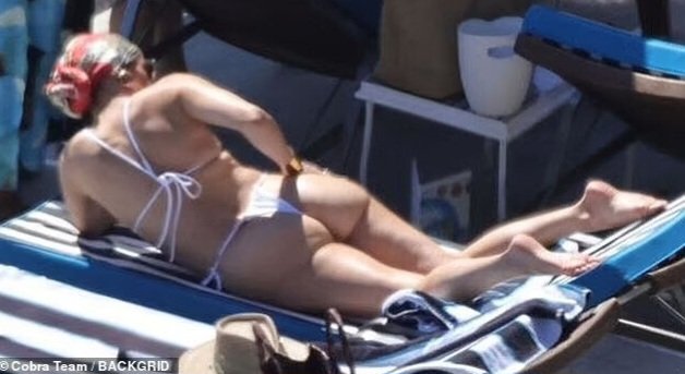 jennifer-lopez_1154.jpg