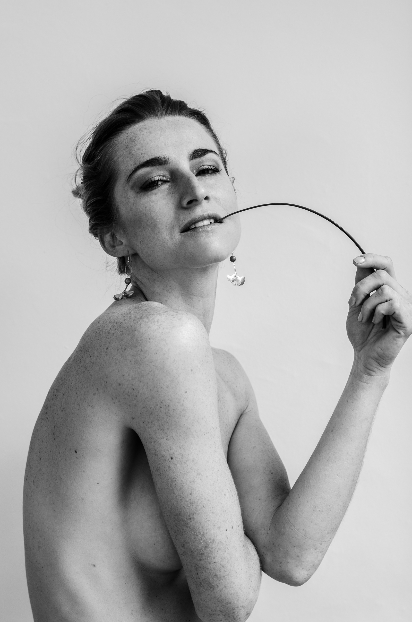 Screenshot_2020-11-24 Nude - Robin Detilleux.png