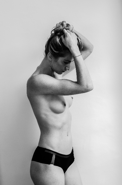 Screenshot_2020-11-24 Nude - Robin Detilleux(1).png