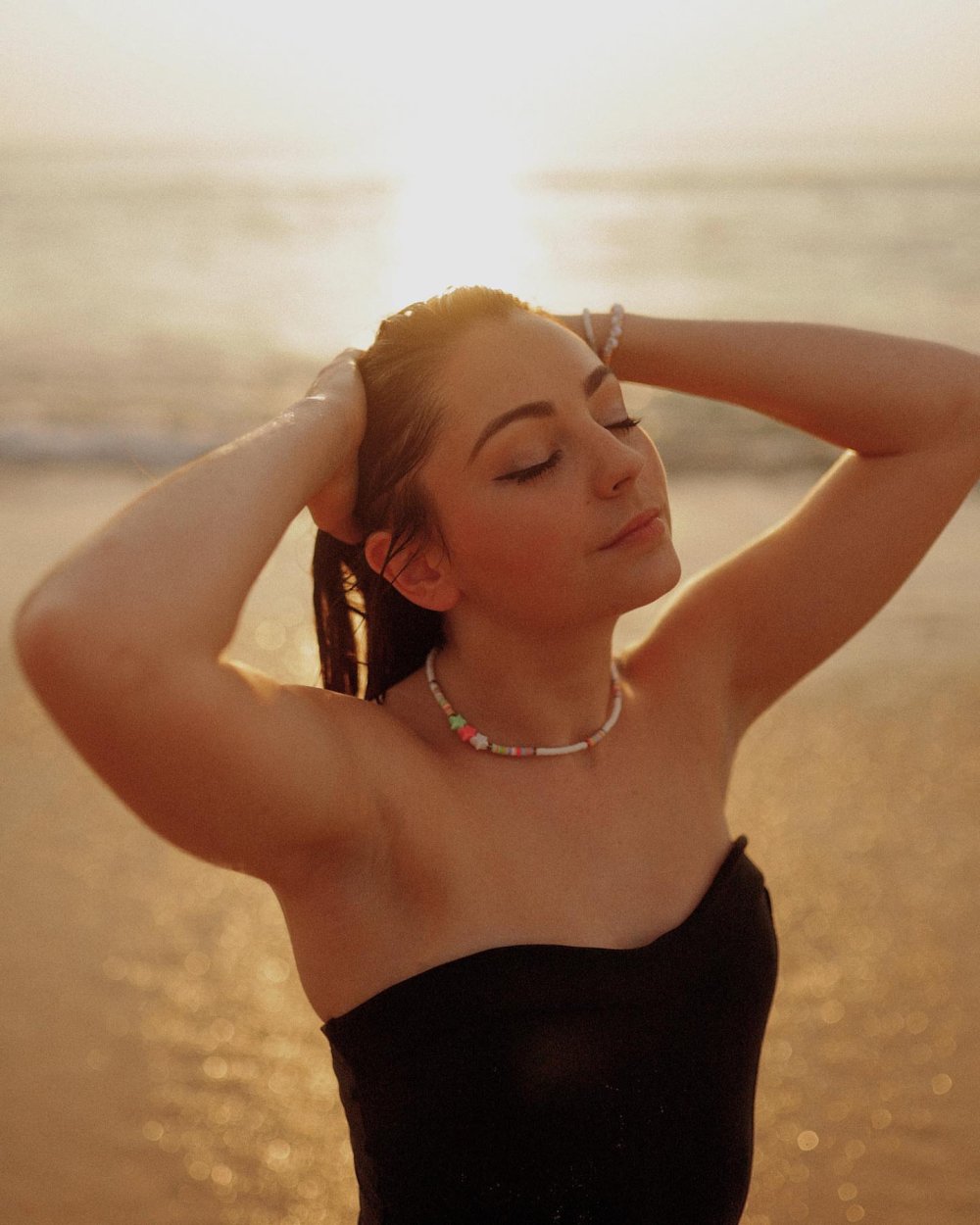 roxane_asmr-20220108-0006.jpg