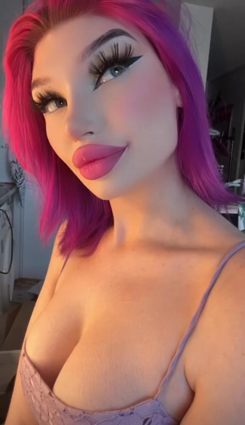 Screenshot_20230204_231305_com.instagram.android.jpg