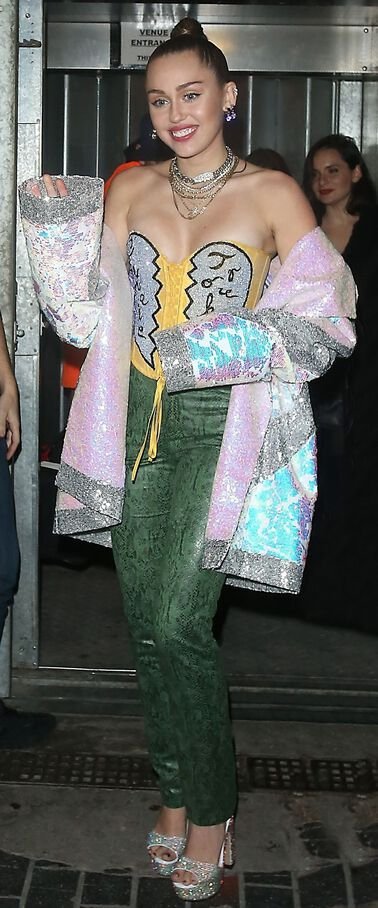 miley-cyrus-53.jpeg