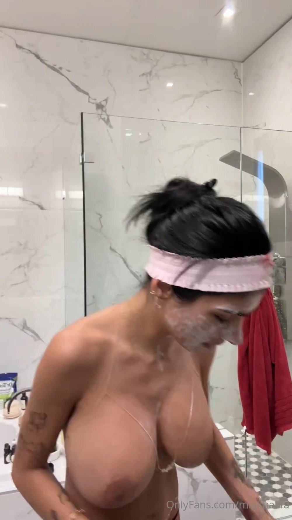 mia_khalifa_nude_shower_prep_part_2_onlyfans_video_leaked-ZYVMFN.jpg