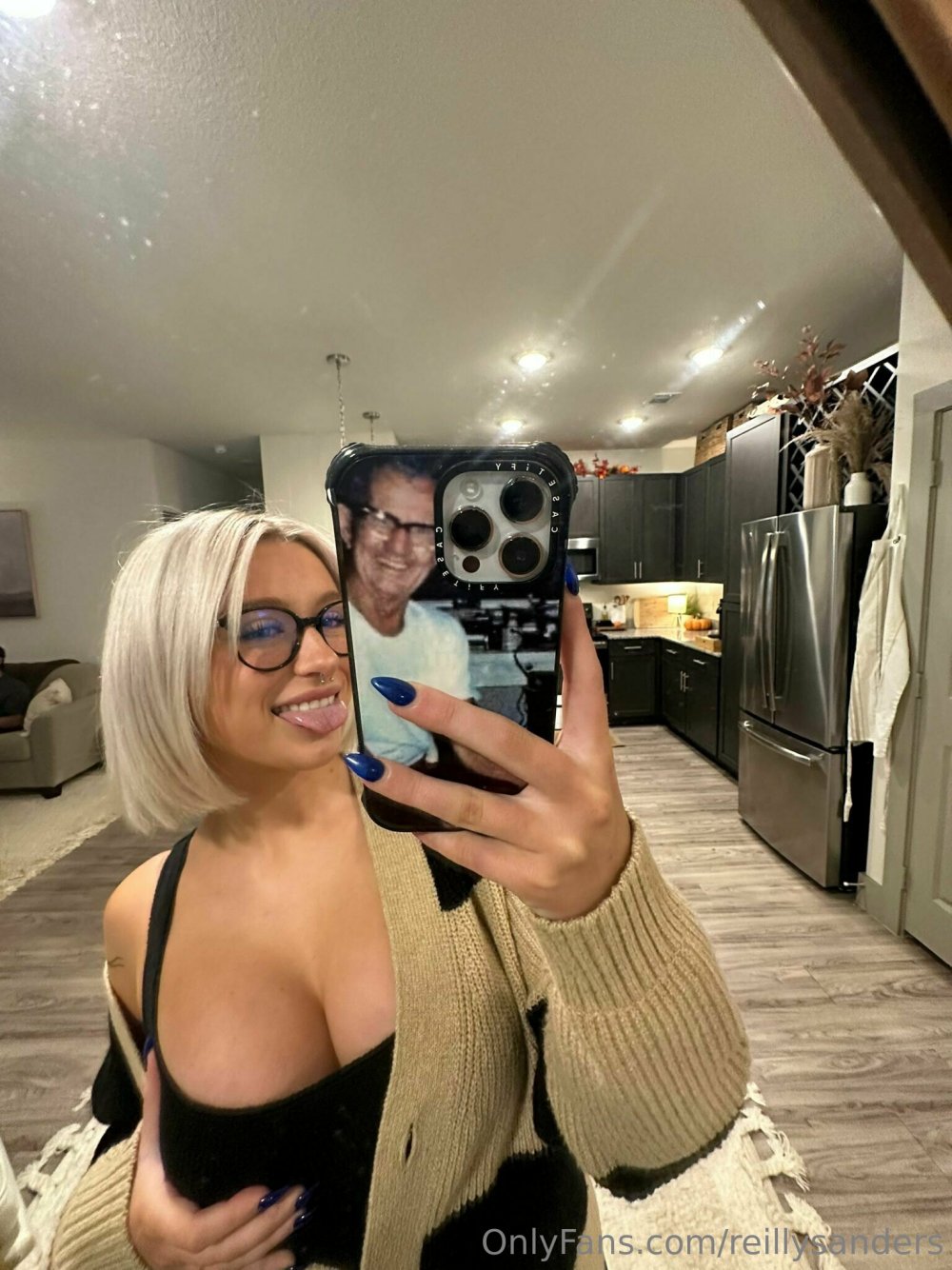 1536x2048_e33764dfb17a0b81e33a53dc80c716d7.jpg
