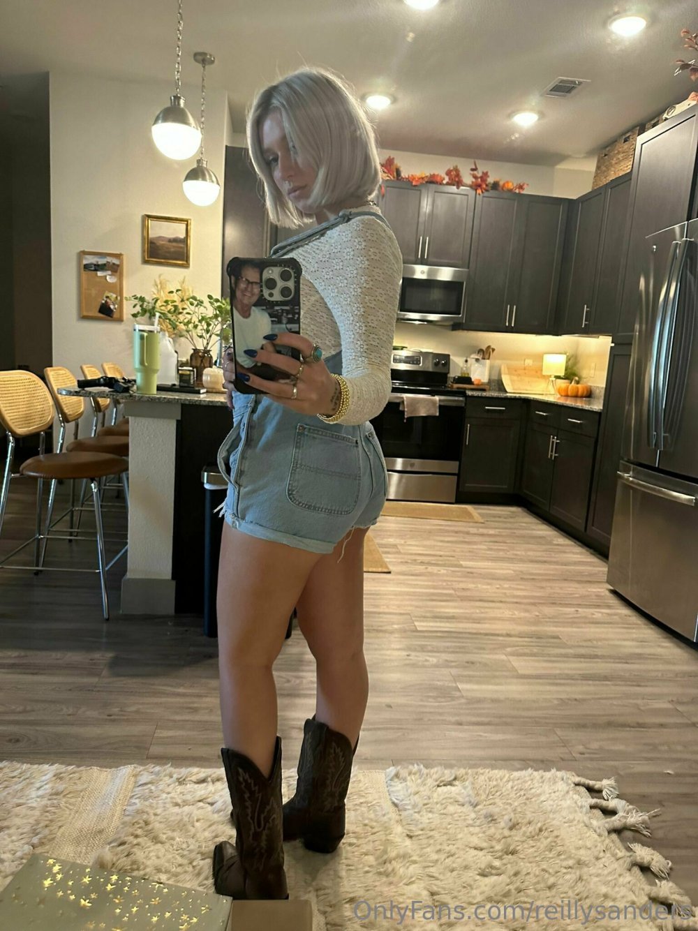 1536x2048_e951db2b30bfdd66b40e7752c7cf7f13.jpg