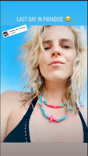 Claire Bikini 10.PNG