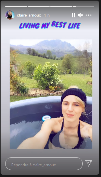 Claire Bikini 17.PNG