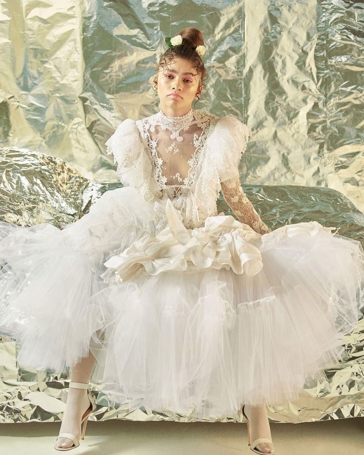 740full-zendaya-coleman.jpg