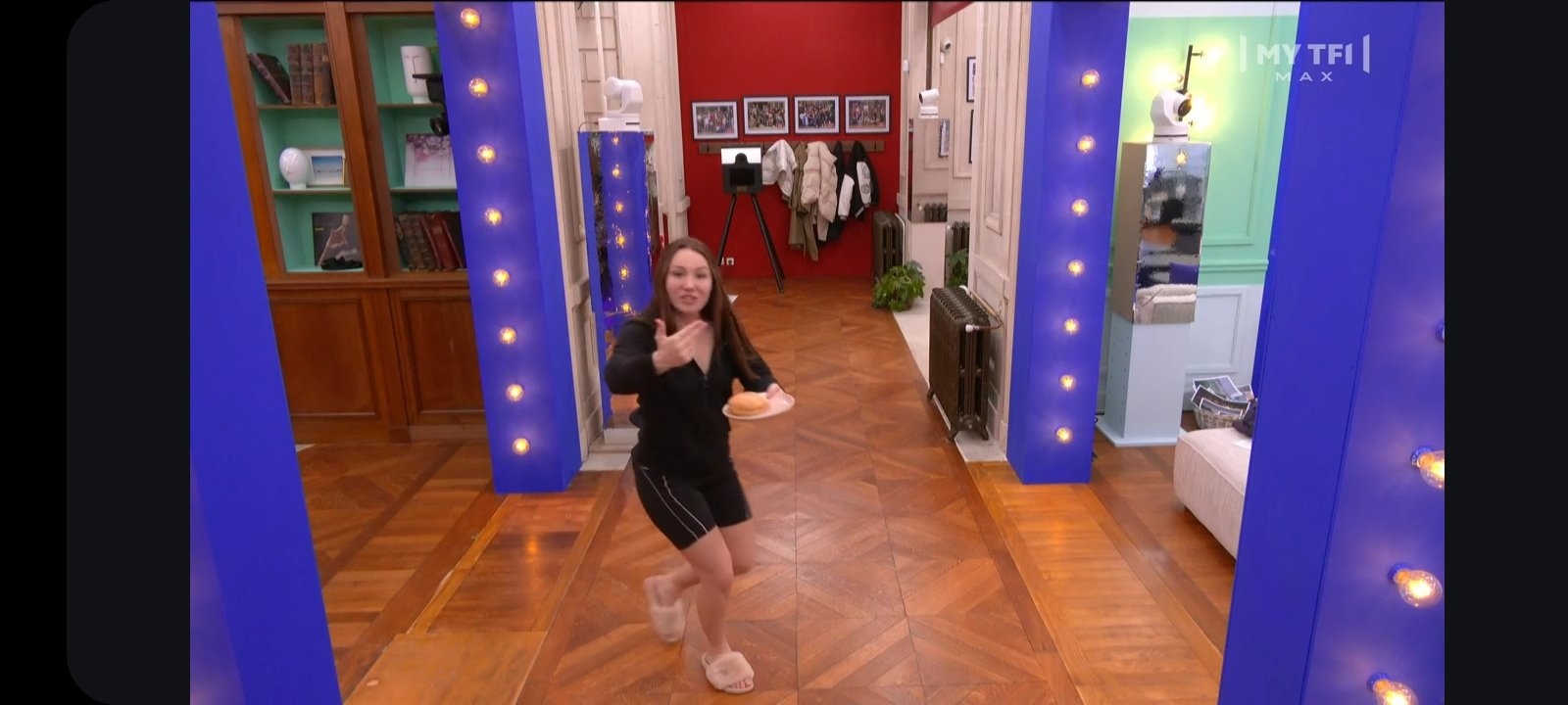 Screenshot_20221118-220204_MYTF1.jpg