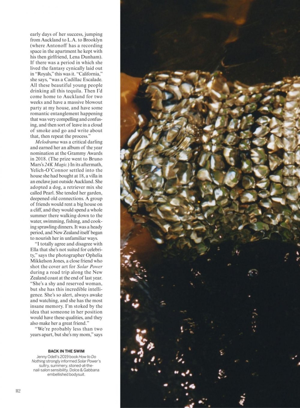 lorde-in-vogue-magazine-october-2021-4.jpg