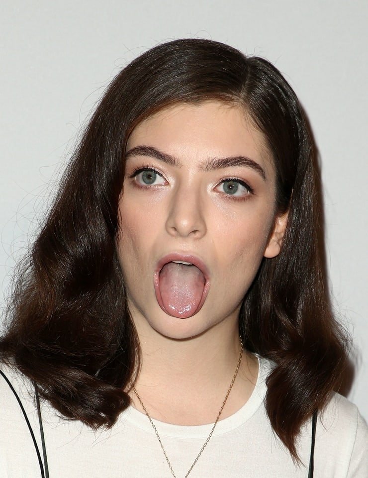 740full-lorde.jpg