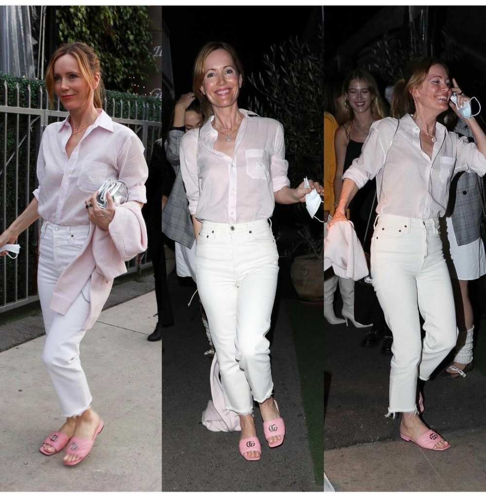 Leslie-Mann-Feet-5969089.jpg