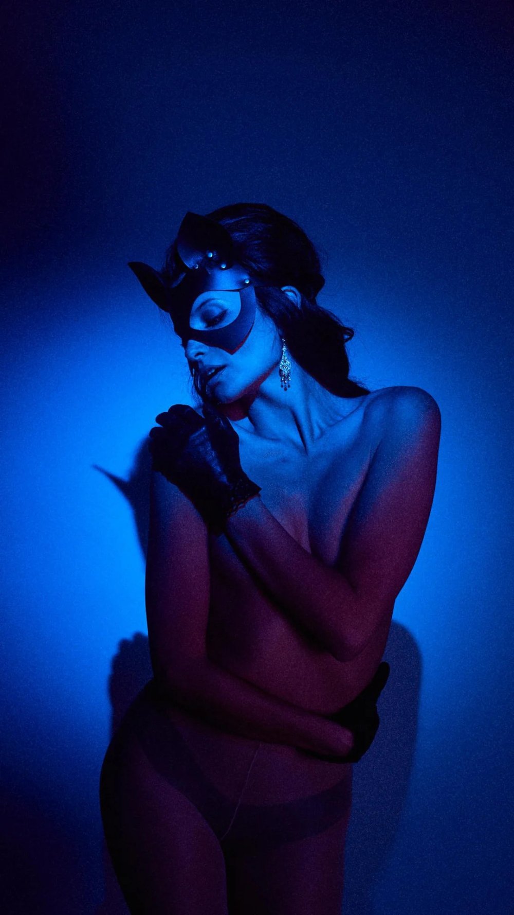 i-cosplayed-a-vintage-version-of-selina-kyle-v0-yqnzs15j429b1.jpg