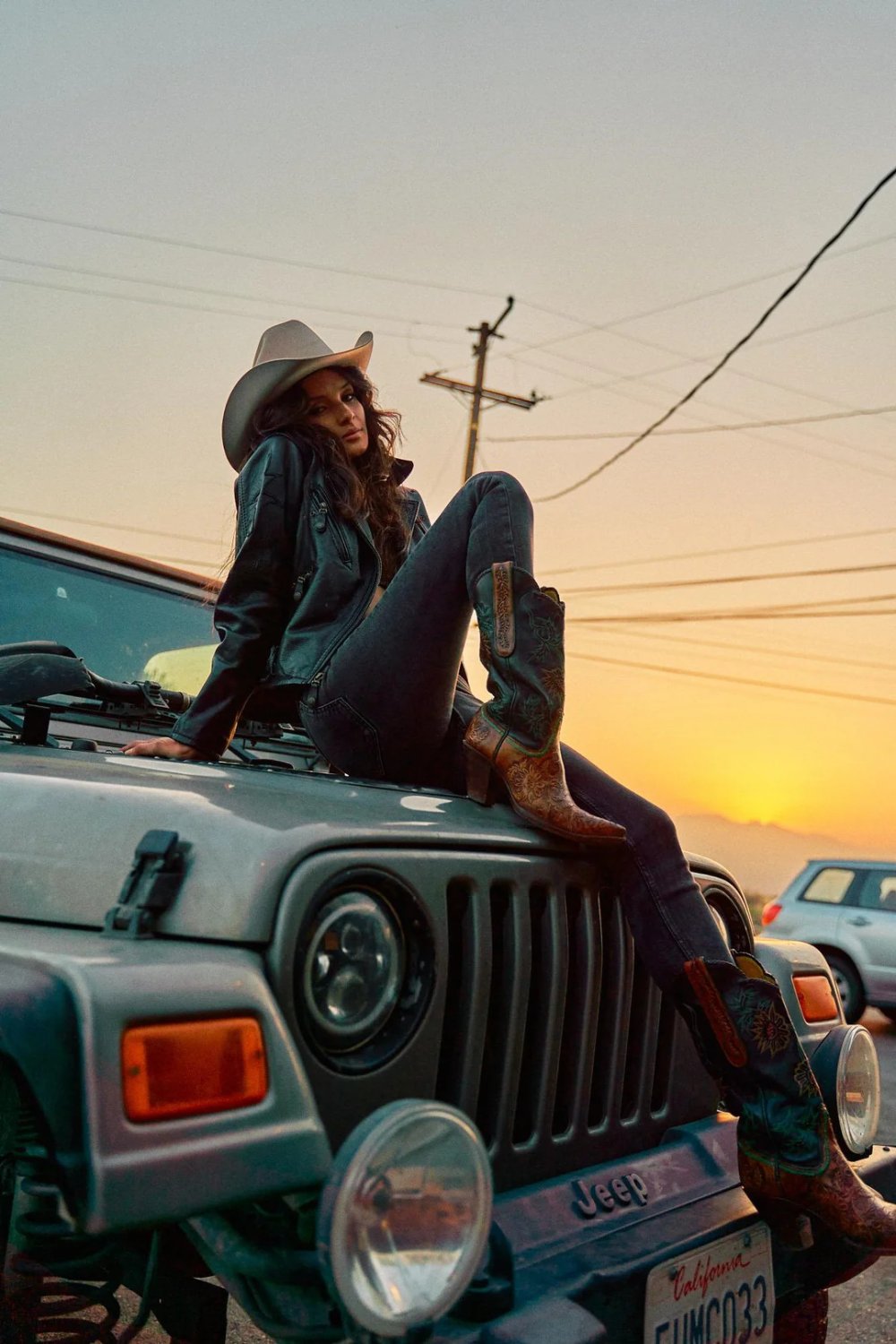 join-me-in-this-jeep-and-take-me-for-a-spin-v0-w9116knt9ckb1.jpg