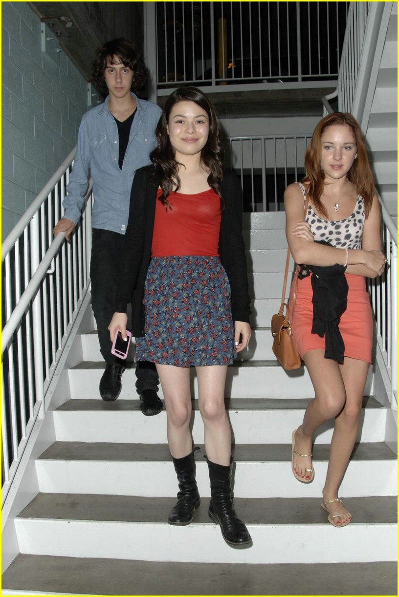 Haley-Ramm-Feet-154777.jpg