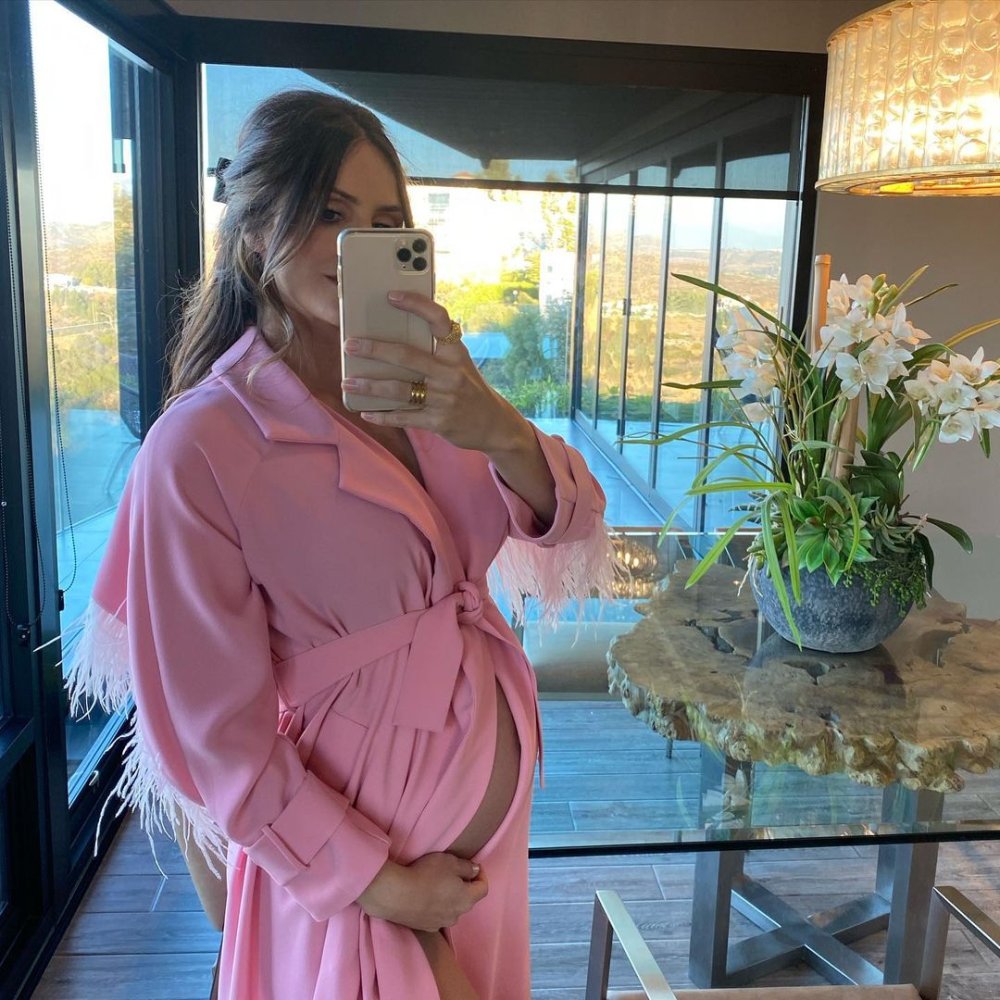 Katharine_McPhee_in_a_Pink_Robe.jpg