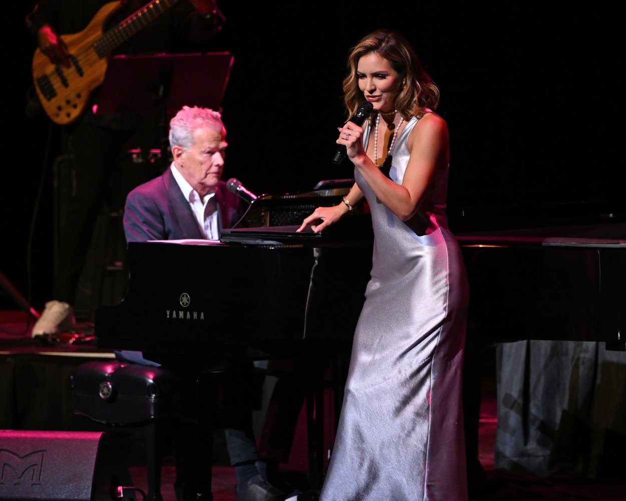 Katharine_McPhee_Performs_during_An_Intimate_Evening_Tour_in_Fort_Lauderdale_02-15-2024__8_.jpg