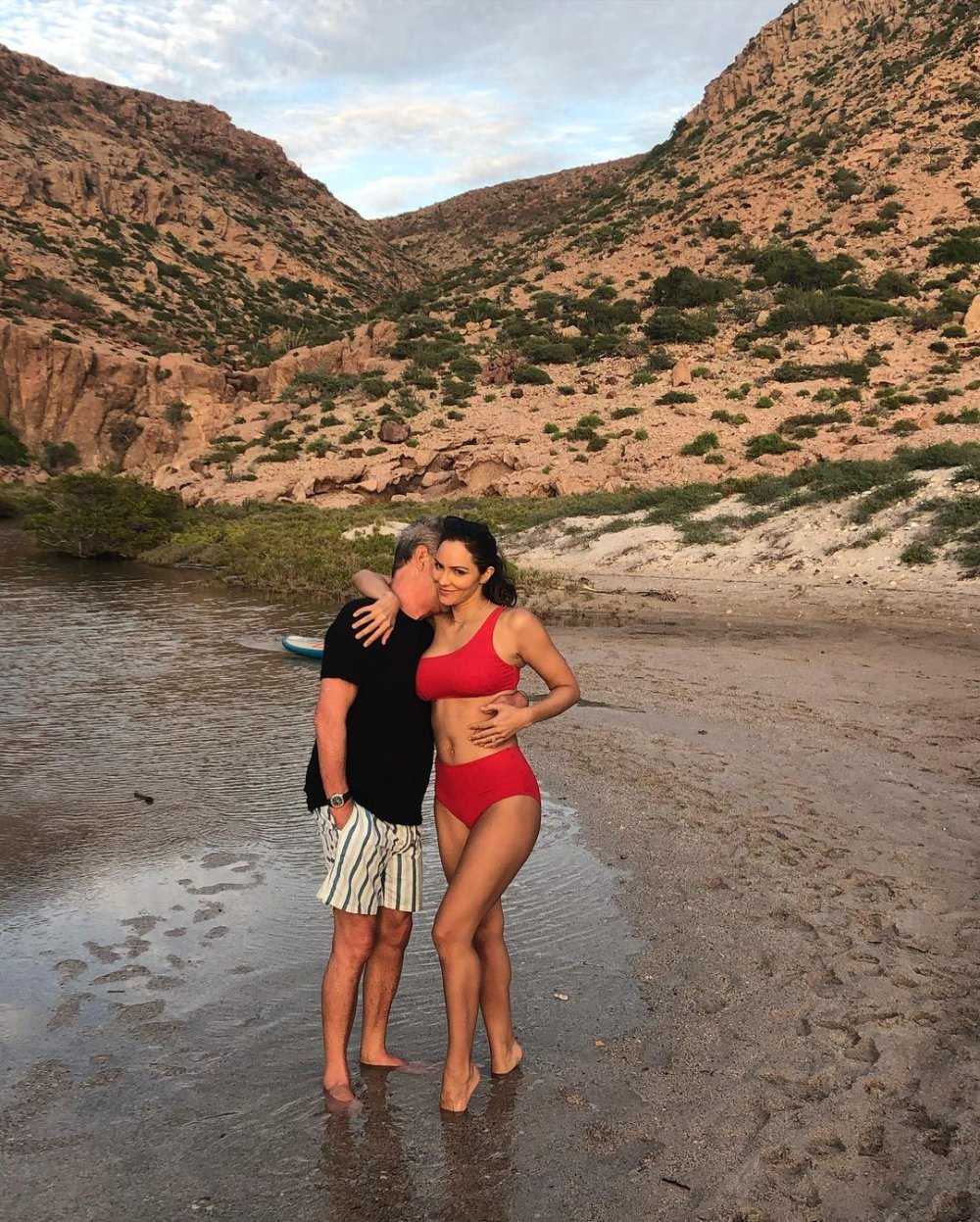 Katharine_McPhee_Red_Bikini_1.jpg