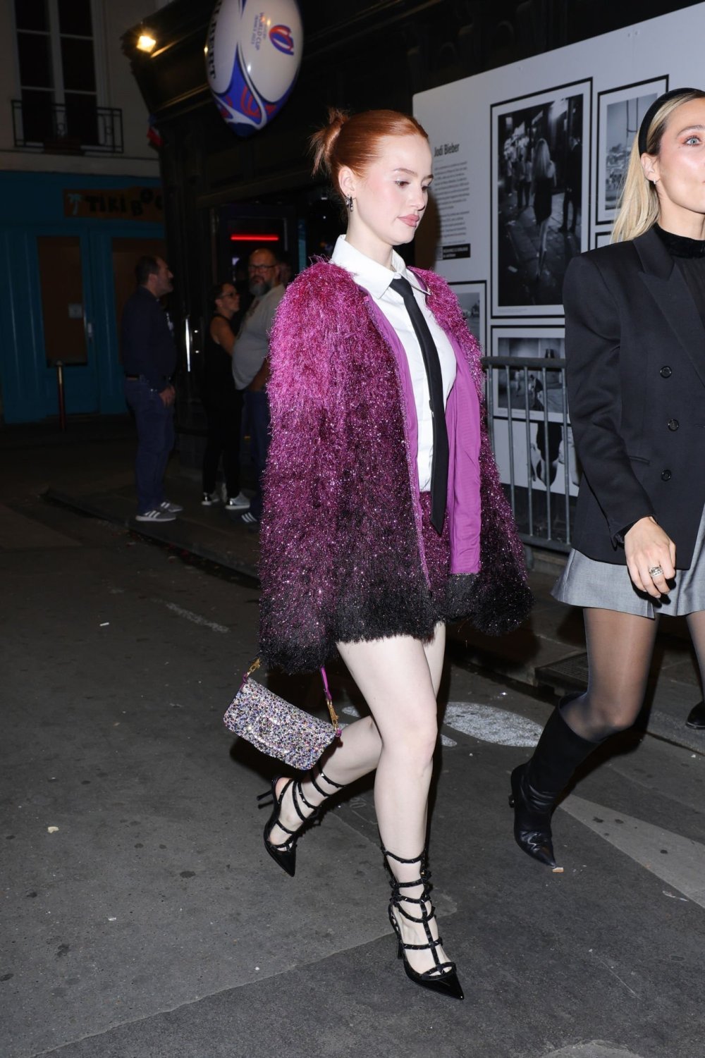 1001_PFW-ValentinoParty__4_.jpg