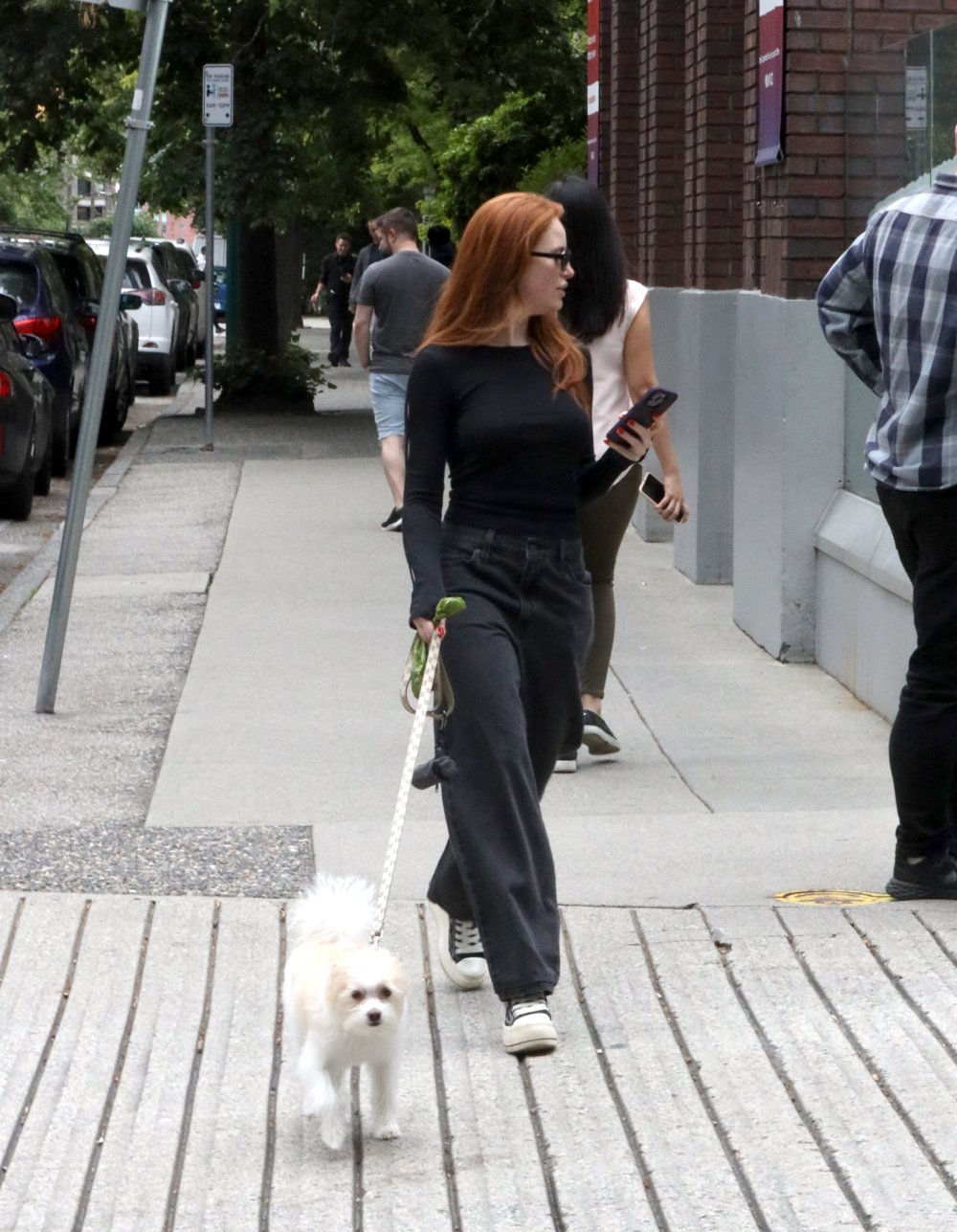 Madelaine_Petsch_walk_in_Vancouver_06-18-2023__1_.jpg