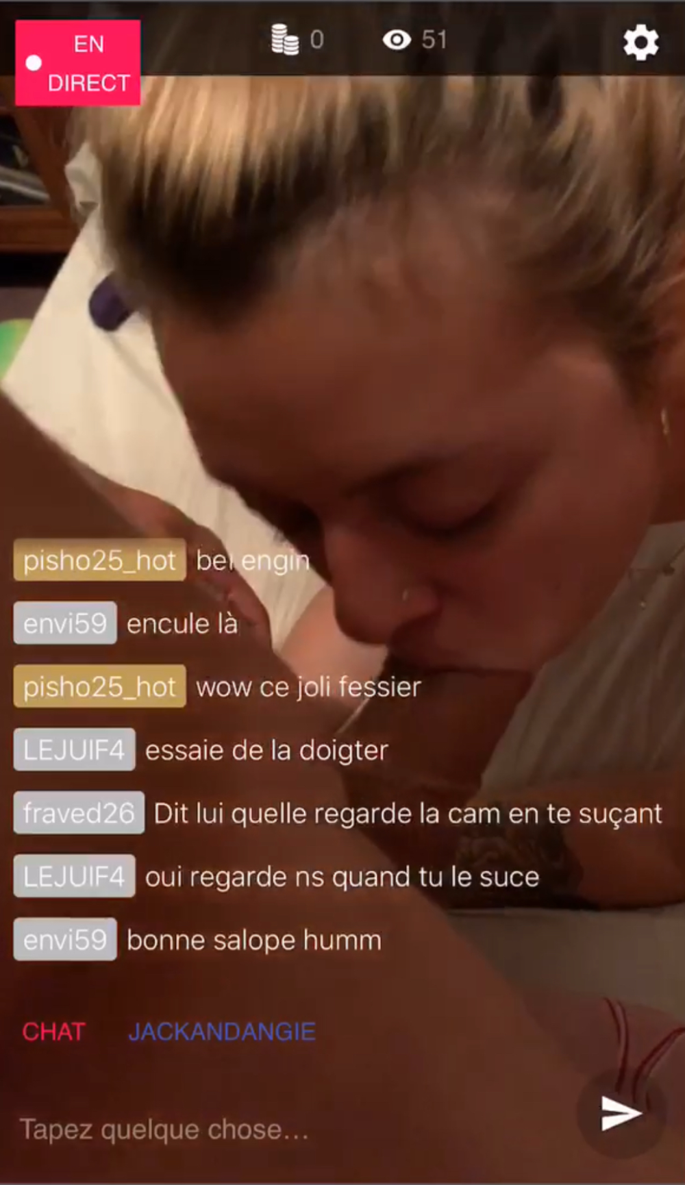 Émeline cam 1 photo.png