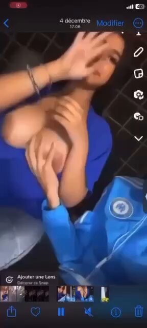 AfpmEI062lU7C8f9.jpg