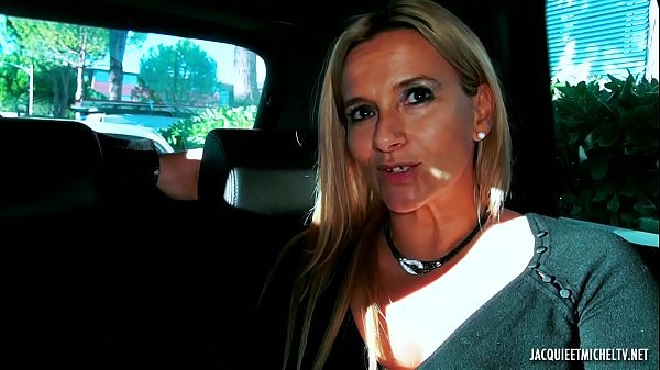 elza-milf-aux-gros-seins-se-fait-sodomiser-chez-un-inconnu.jpg