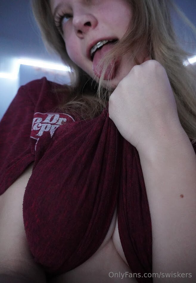 658x946_025984e558cad642238d40ef7eb8a945.jpg