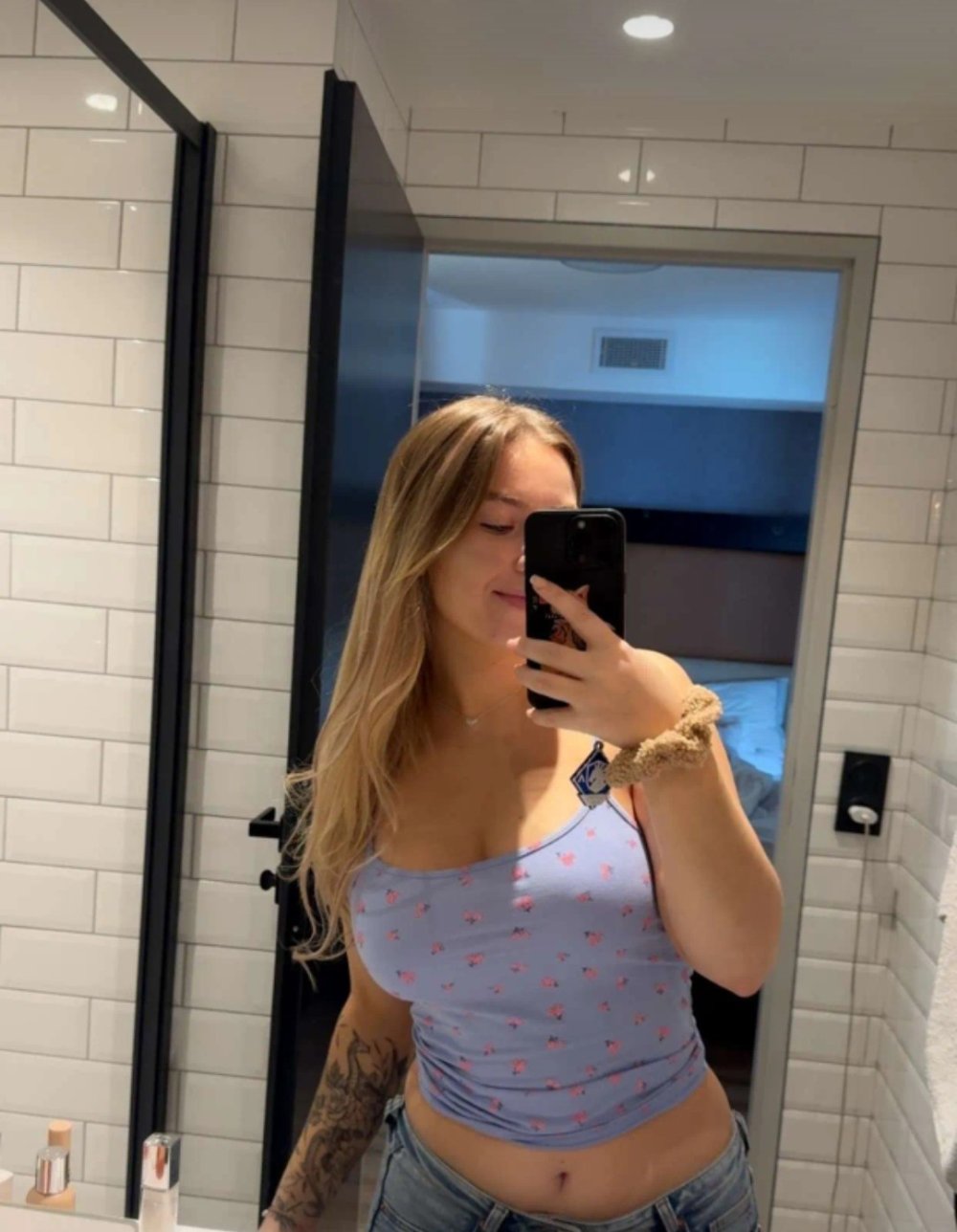 Screenshot_20250329_180412_Snapchat.jpg