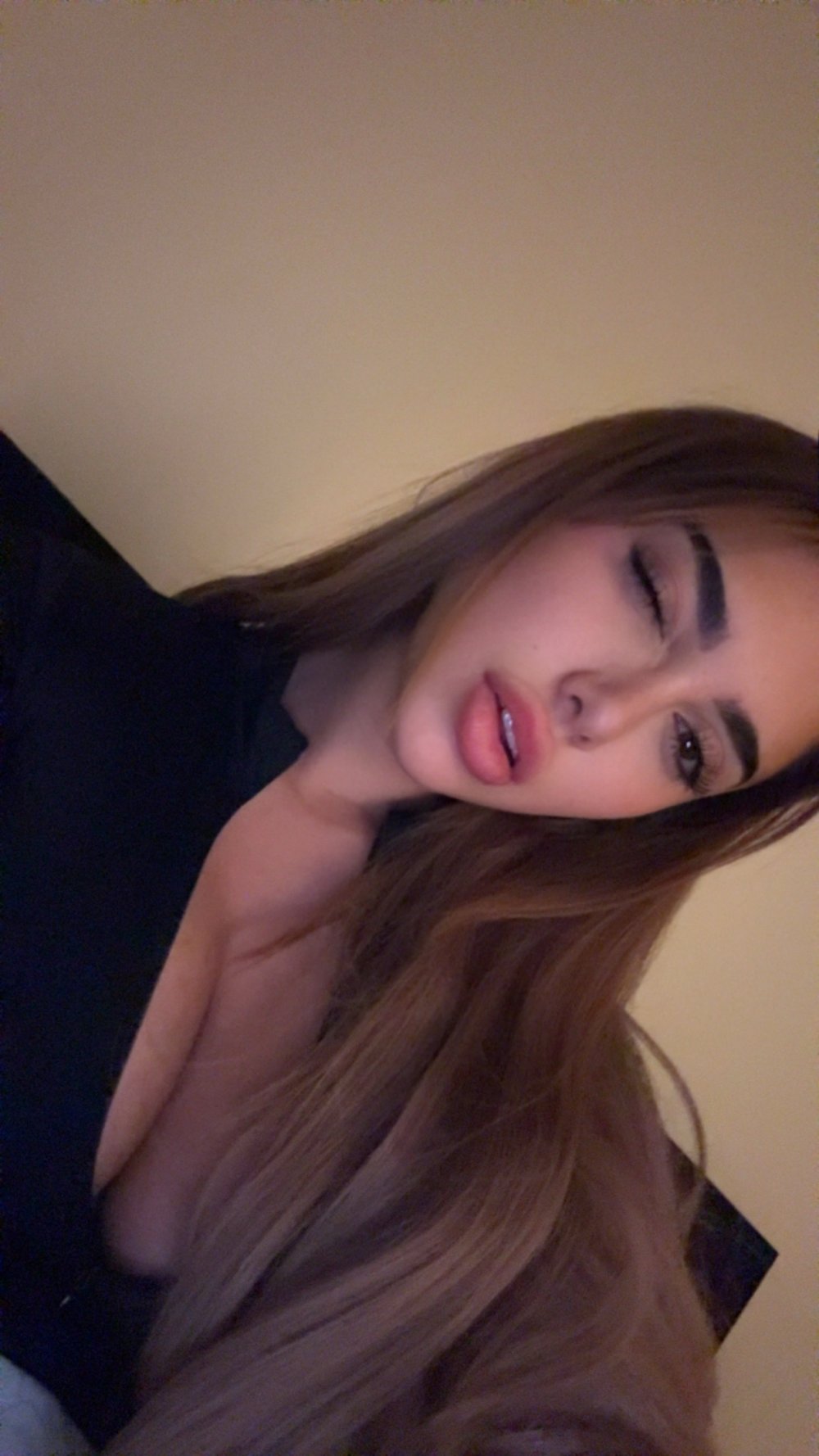 0ede1fd81fe5ee13bcf993bec8ed50e2.jpeg