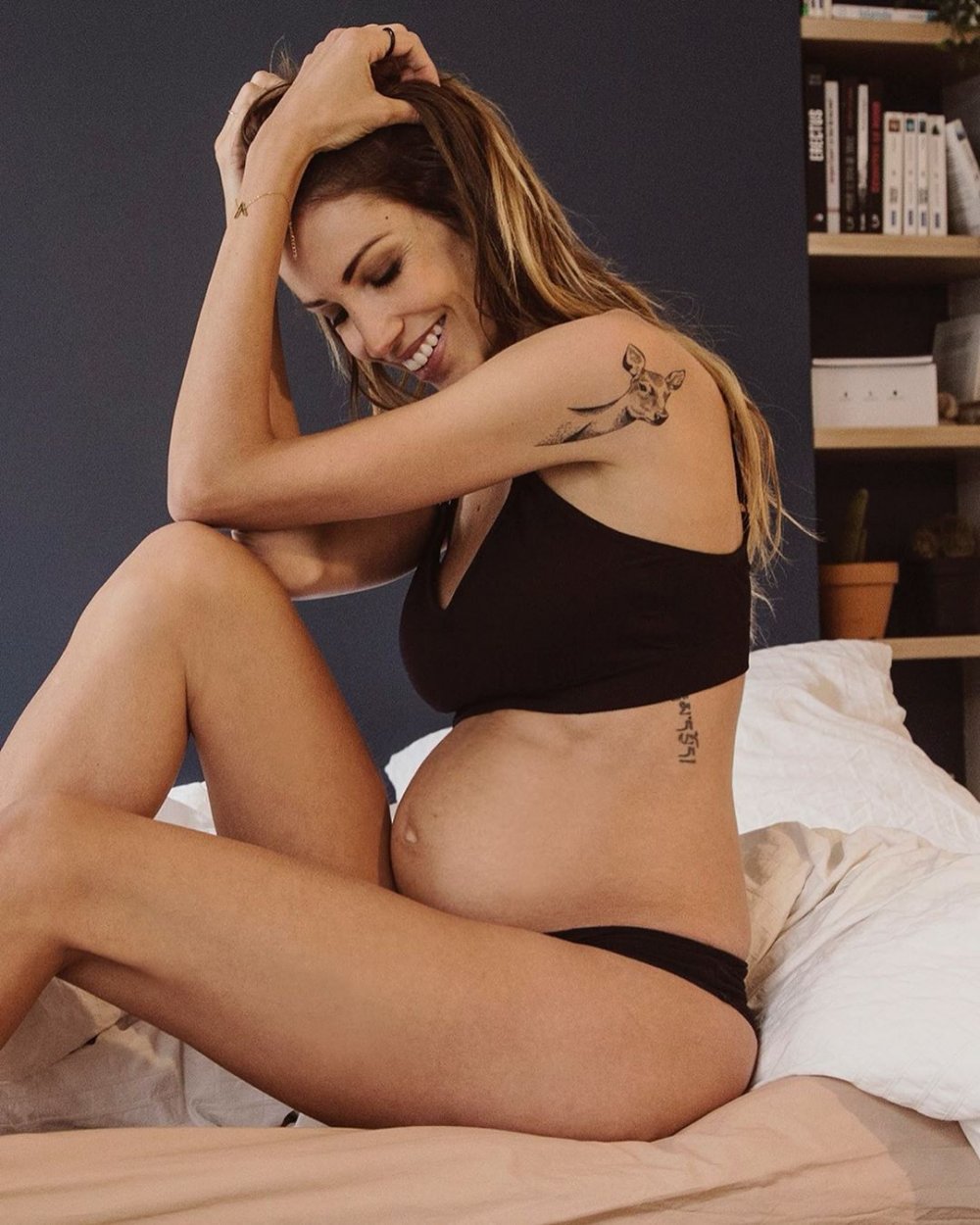 5225672-alexandra-rosenfeld-enceinte-et-divin-en-orig-2.jpg