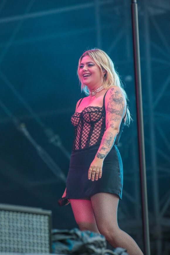 7203183-louane-et-dominic-harrison-dit-yungblud-580x0-2.jpg