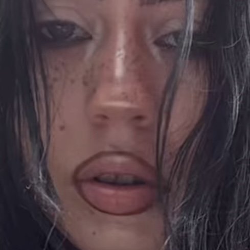 Clarisse_Dents_Dégueulasses.jpg