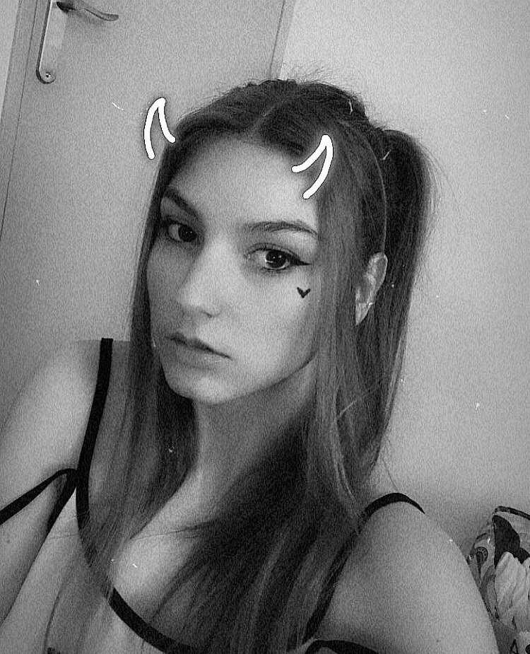 Snapchat-1411337443.jpg