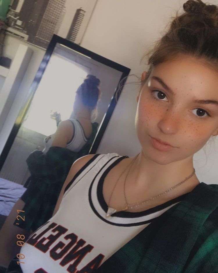 Snapchat-1858390075.jpg